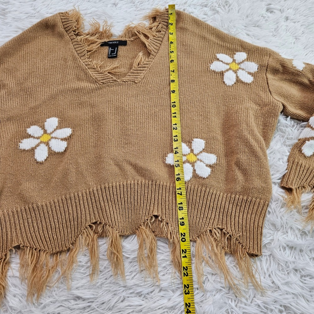Forever 21 Womens Distressed Daisy Floral V-Neck Sweater Camel Tan Sz M - Picture 4 of 7